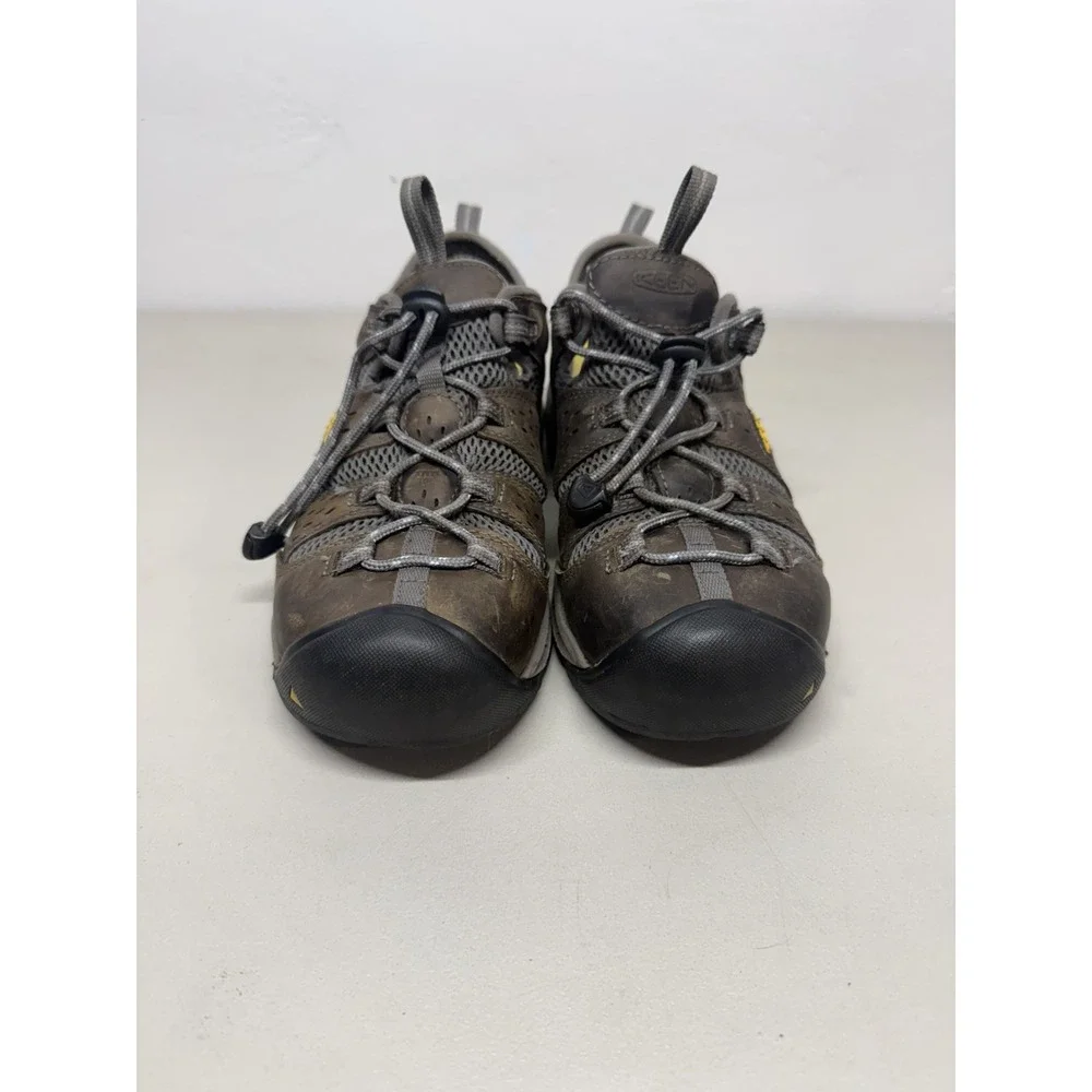 Keen utility men